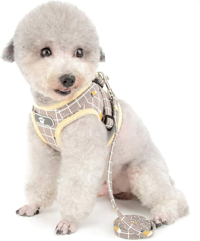 Zunea No Pull Small Dog Harness and Leash Set Adjustable Reflective Step-in Chihuahua Vest Harnesses Mesh Padded Plaid Escape Proof Walking Puppy Jacket for Boy Girl Pet Dogs Cats Khaki S