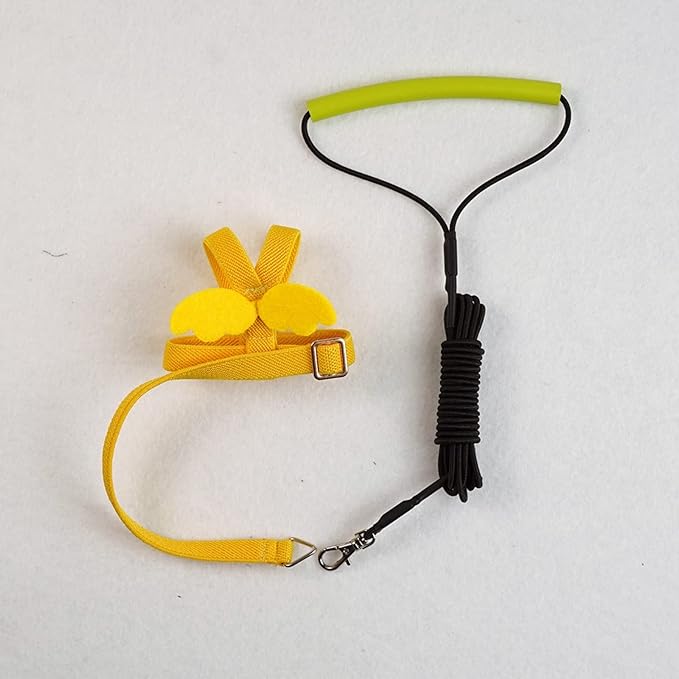 Pet Parrot Bird Harness Leash Adjustable Bird Flying Harness Traction Rope with Cute Wing for Parrots Pigeons Budgerigar Lovebird Cockatiel Mynah Outdoor Training Toy (L, Yellow)