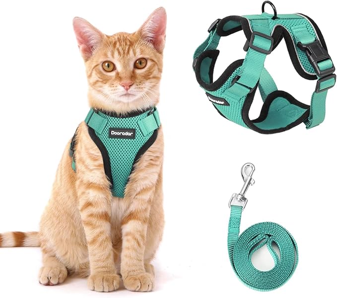 Dooradar Cat Harness and Leash Set, Escape Proof Safe Adjustable Kitten Vest Harnesses for Walking, Easy Control Soft Breathable Mesh Jacket with Reflective Strips for Cats, Green, M