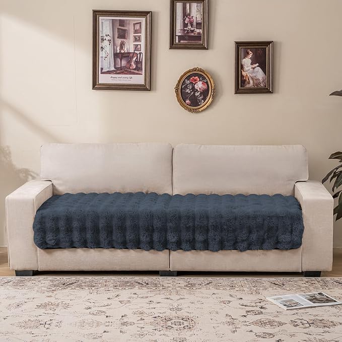 Waterproof Dog Bed Cover, Soft Plush Pet Blanket with Anti-Slip Back for Bed Couch Sofa, Furniture Protector for Small, Medium and Large Dogs and Cats (Noble Grey-Bubble, 30"x53")