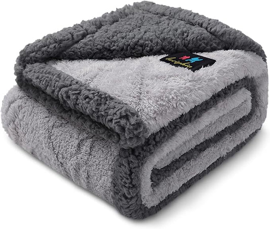 Waterproof Pet Blanket, Liquid Pee Proof Dog Blankets for Sofa Bed Couch, Reversible Sherpa Fleece Furniture Protector Cover for Small Medium Large Dogs Cats,Light Grey Small(40" x 28")