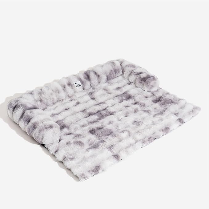 FUNNYFUZZY Calming Dog Bed Mat, Fluffy Fuzzy Couch Cover for Sofa, Furniture Protector with Removable Washable Cover for Small Dogs and Cats (Tie-dye Grey,33.45 × 28.35 × 5.51 in)