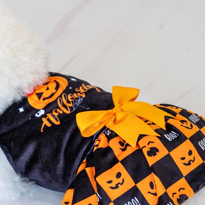 CuteBone Dog Dresses Velvet Holiday Small Dogs Clothes Onesie Pet Apparel Girl Puppy Skirt with Bow Hair Rope CVA24XS-D