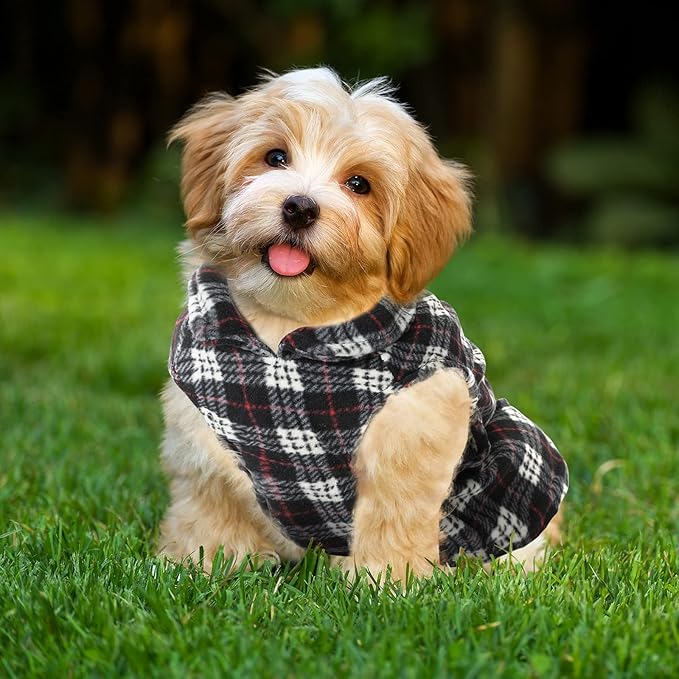 Weewooday 4 Pieces Winter Fabric Dog Sweaters with Leash Ring Soft Fleece Vest Pullover Pet Jacket Warm Dog Clothes Coats for Pet Puppy Cats Chihuahua(XXL(Neck:16.5-17.7” Chest:22.8-23.6”))