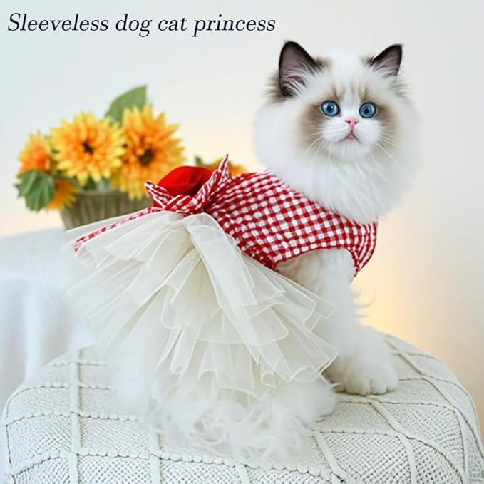 Plaid Small Dog Dress with Leash Ring Valentines Cat Outfit Dog Tutu Princess Holiday Puppy Clothes with Bow Knot and Heart Pet Apparel for Kitten Chihuahua Yorkie (Red, Large)