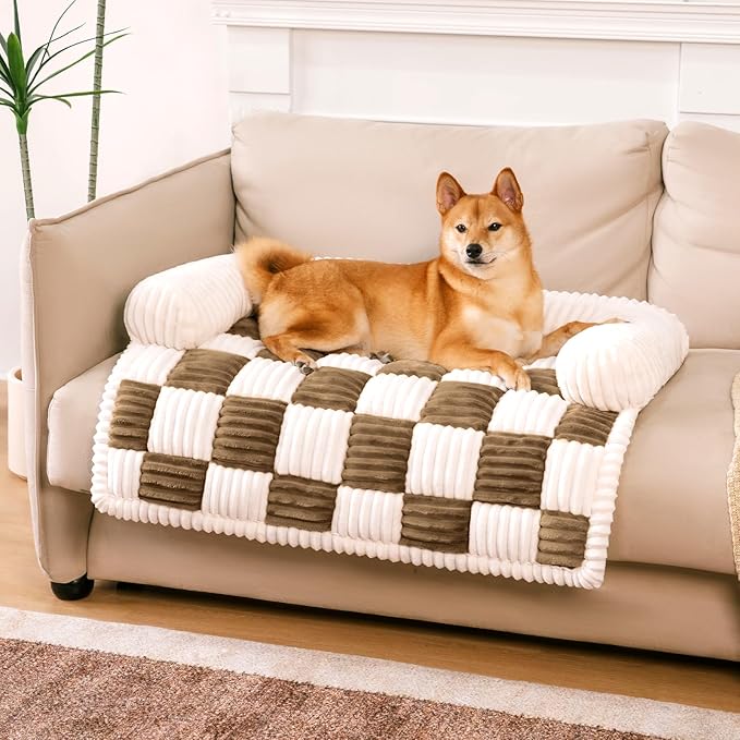 FUNNY FUZZY Couch Covers for Dogs, Pet Couch Covers for Sofa Classic Chessboard Cozy Plush Bed Mat Pet Cover for Couch Furniture Protector, Medium, Light Brown