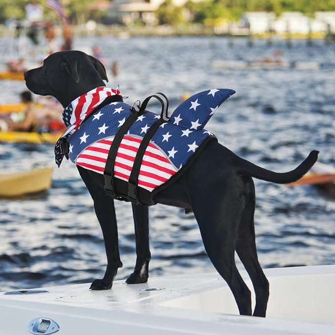 Queenmore Small Dog Life Vest for Boating, American Flag Dog Vest for Swimming, Lightweight Small Dog Life Jacket with Shark Fin/Rescue Handle/Leash Hook, S