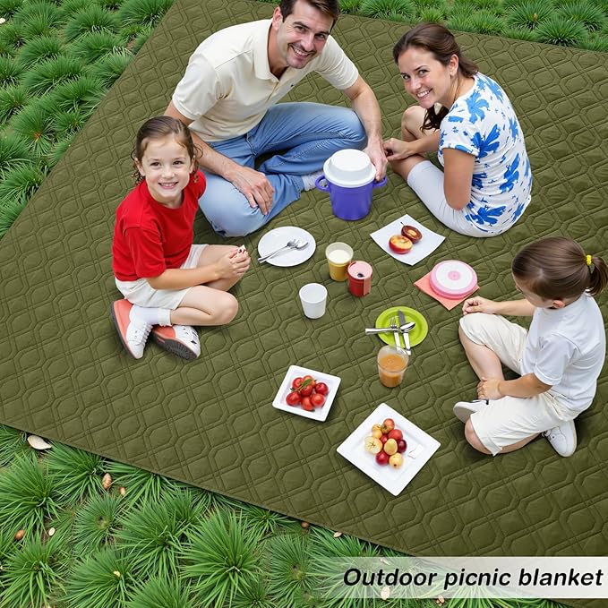 hyha Waterproof Dog Bed Blanket, Soft Pet Blankets, Waterproof Couch Cover for Dogs, Reversible Sofa Covers Washable for Furniture (30x70 Inch, Green/Navy Blue)