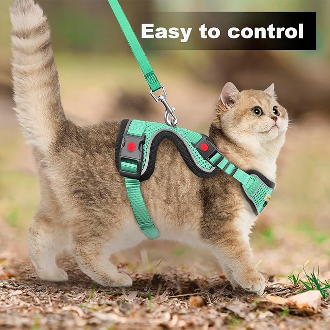 Cat Harness and Leash for Walking, Retractable Cat Harnesses and Leash Set Escape Proof, Breathable Soft Kitten Small Large Harness for Travel Training and Walking, Green, XXS
