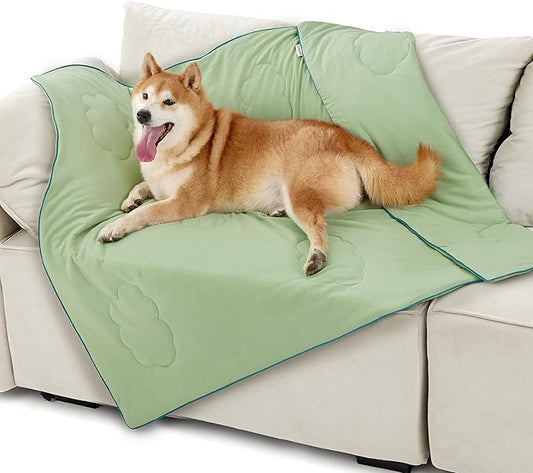 Lesure Premium Cooling Blankets for Large Dogs - Washable Dog Cooling Throw Blanket with Q-MAX>0.4，Durable Self Cooling Pet Mat for Cat, Soft Cooling Summer Blanket for Hot Weather, Green, 40x50