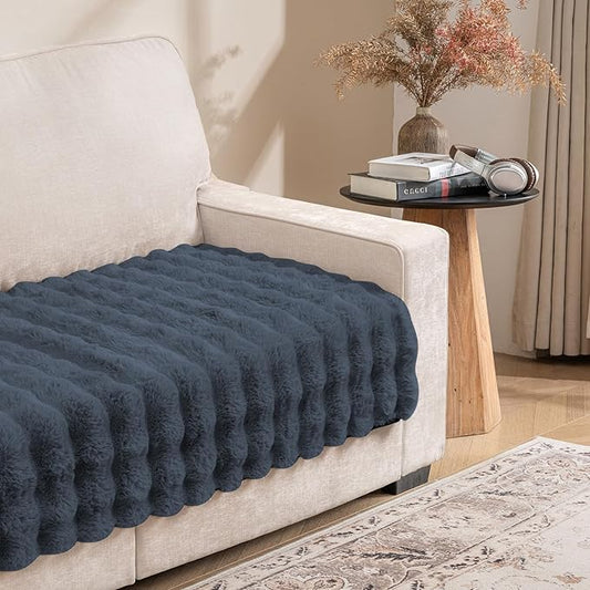 Waterproof Dog Bed Cover, Soft Plush Pet Blanket with Anti-Slip Back for Bed Couch Sofa, Furniture Protector for Small, Medium and Large Dogs and Cats (Noble Grey-Bubble, 30"x53")
