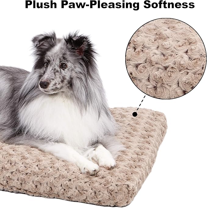 MidWest Homes for Pets Deluxe Dog Beds | Super Plush Dog & Cat Beds Ideal for Dog Crates | Machine Wash & Dryer Friendly, 1-Year Warranty