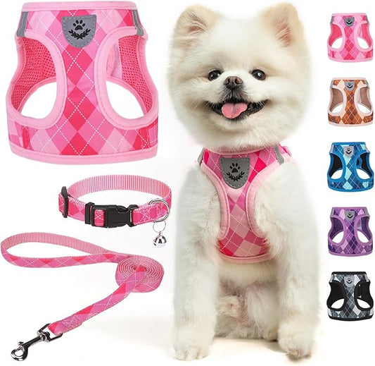 SCENEREAL Dog Harness Collar and Leash Set, Step-in No Pull Pet Vest Harnesses for Small Medium Dogs Puppy Cats, Soft Mesh No-Chock Reflective Vest Harness for Outdoor Walking Running, Pink Plaid S