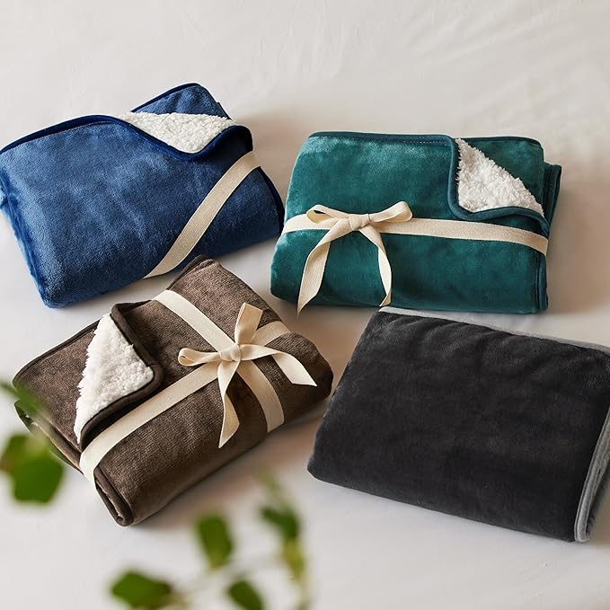 Bedsure Cat Blanket for Indoor Cats - Waterproof Calming Cat Blankets for Couch Protection, Sherpa Fleece Pet Blanket, Soft Plush Reversible Throw Furniture Protector, 40"x30", Blue